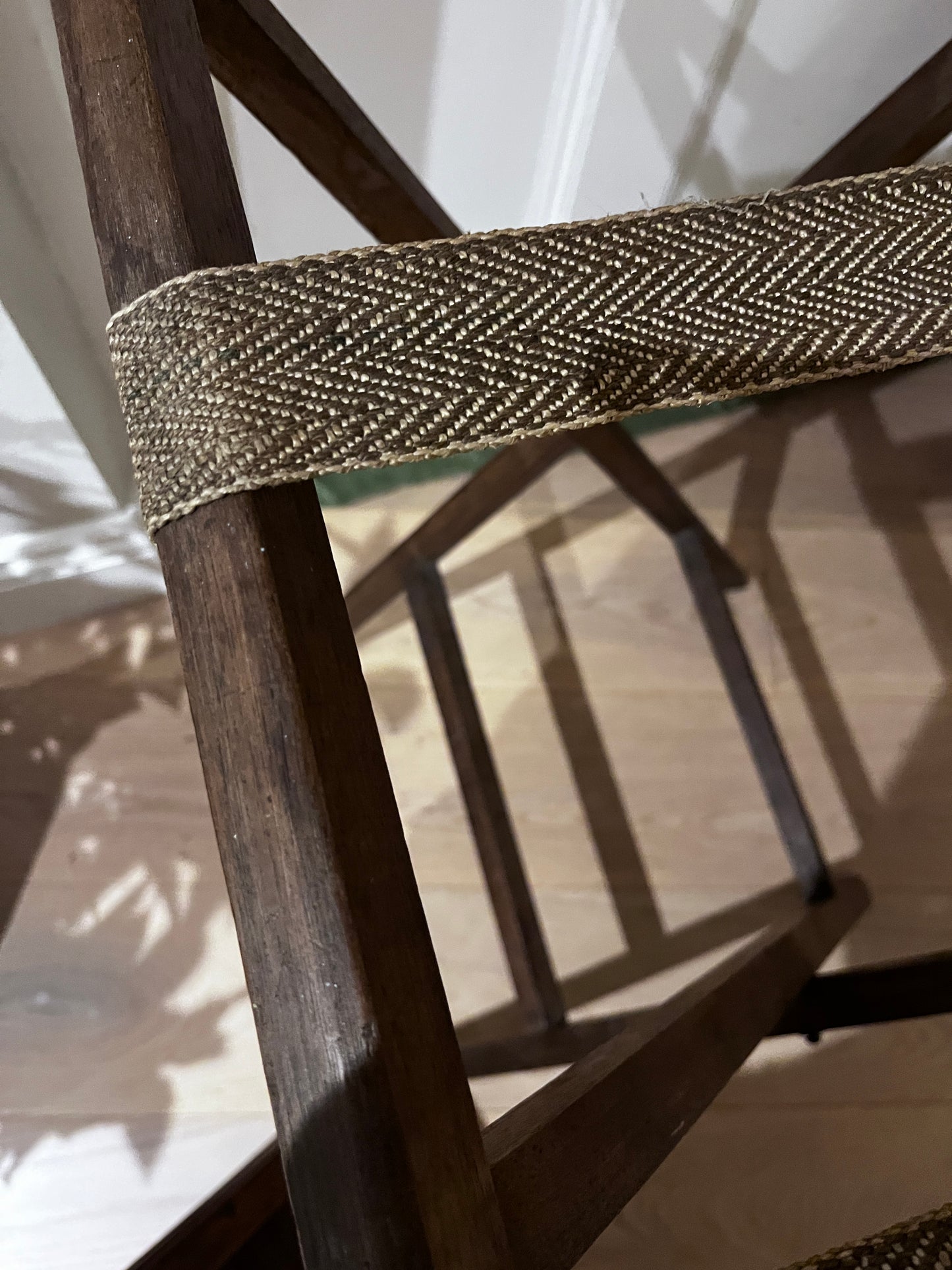 Antique Mahogony Butlers Tray on Foldable legs
