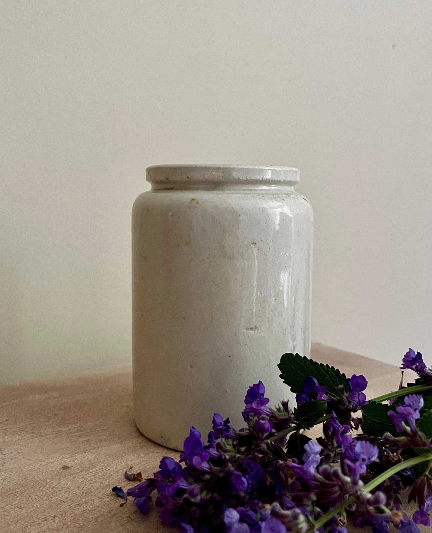 Antique Gray & Sons Stoneware Pot – Portobello, c. Late 19th Century