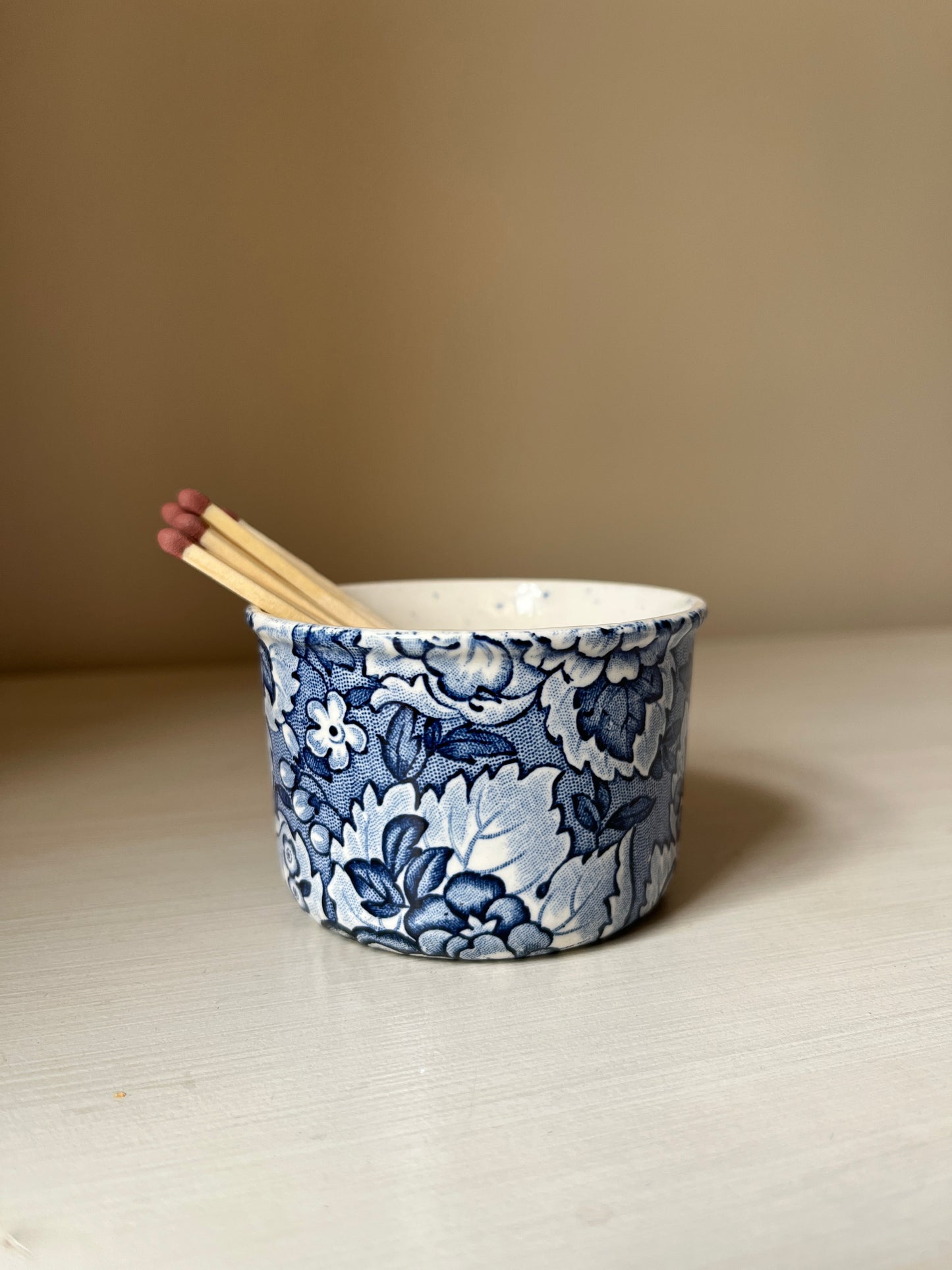 Vintage Wedgwood & Co ‘Gainsborough’ Blue & White Ceramic Match Holder