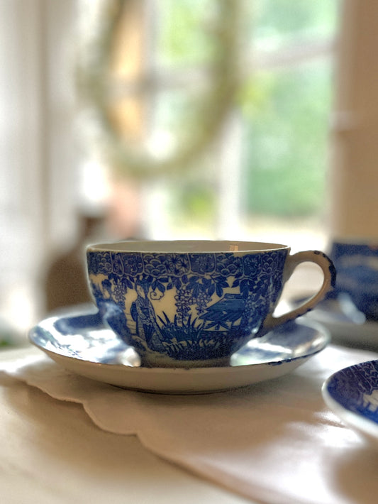 Set of 4 Vintage Cobalt Blue Japanese Eggshell Porcelain Cups and Saucers